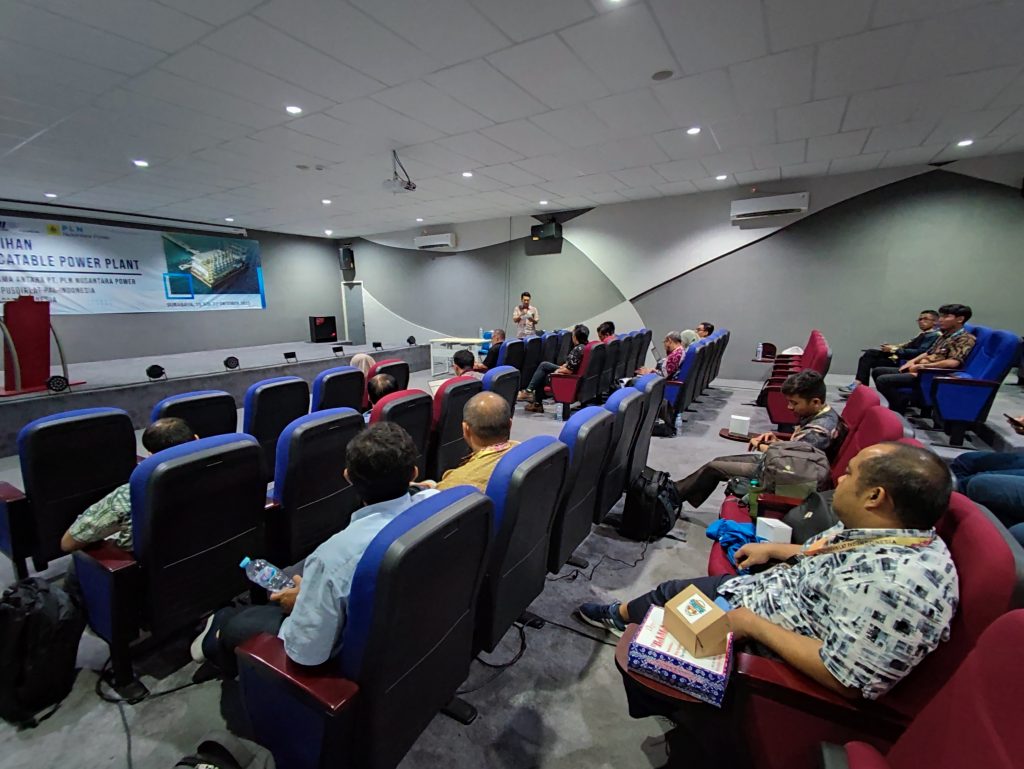Sesi Diskusi Pelatihan Relocatable Power Plant