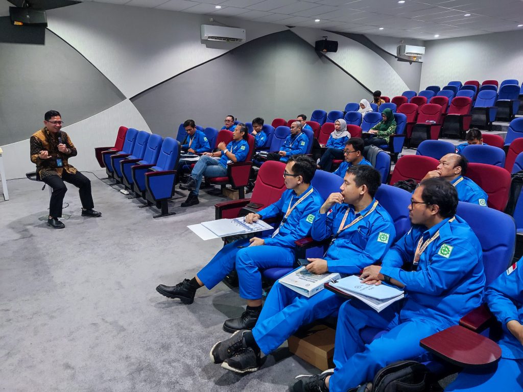 Materi Strategi Perusahaan u/ Mendukung Kelistrikan Nasional