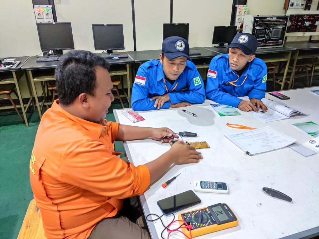 Materi Teori Teknisi Perawatan AC